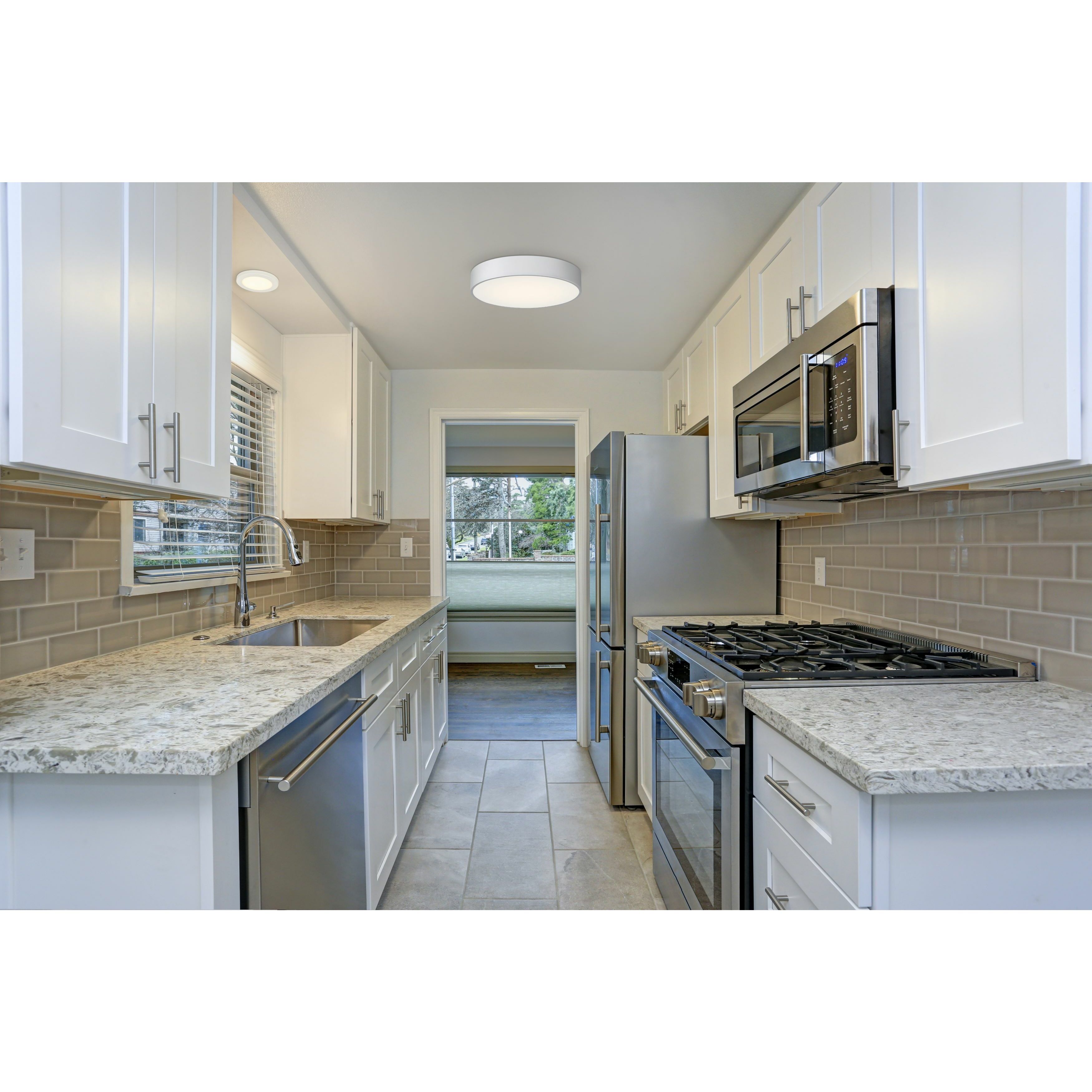 Como LED 17.75 inch Satin and White Flush Mount Ceiling Light