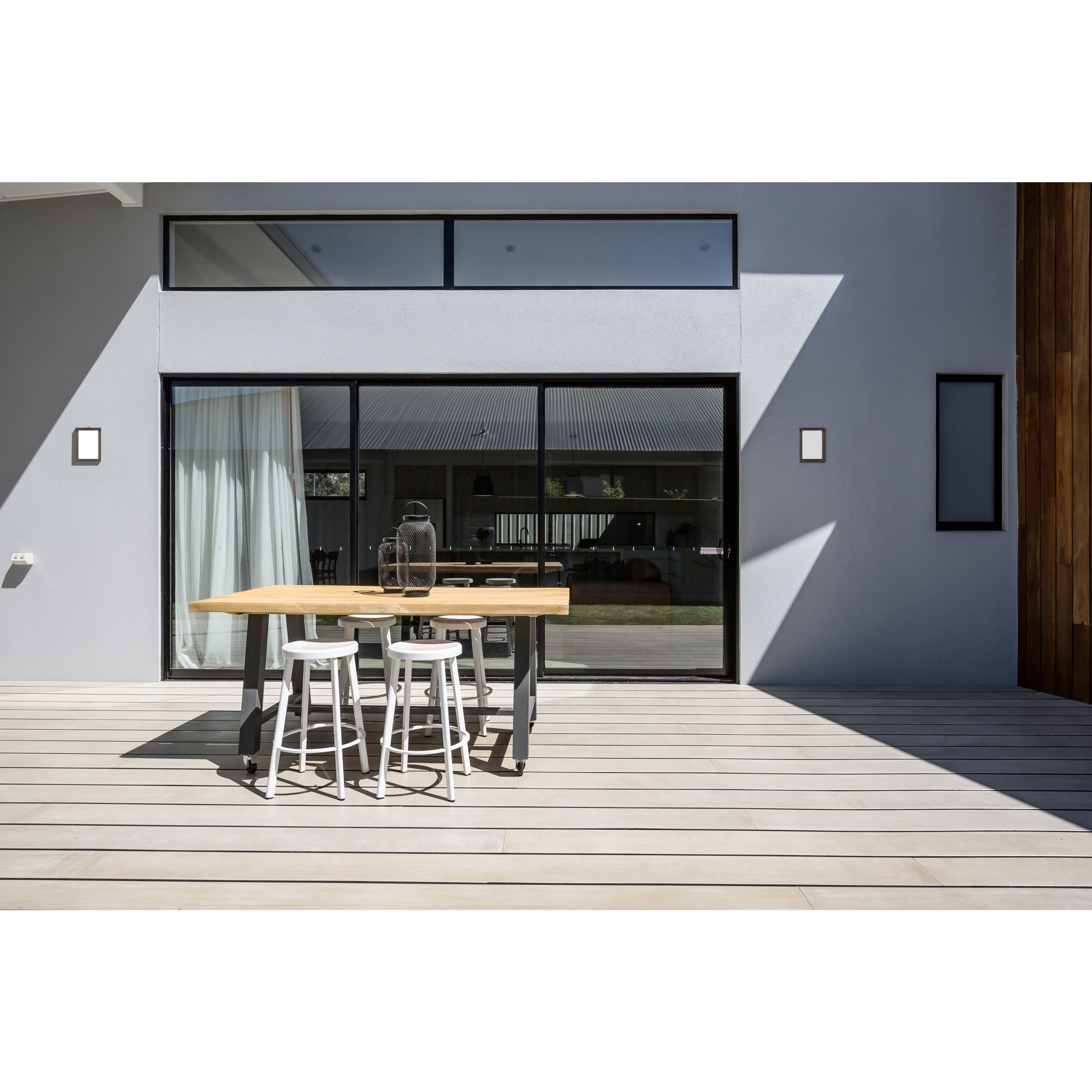 Sequoia Outdoor Wall Mount