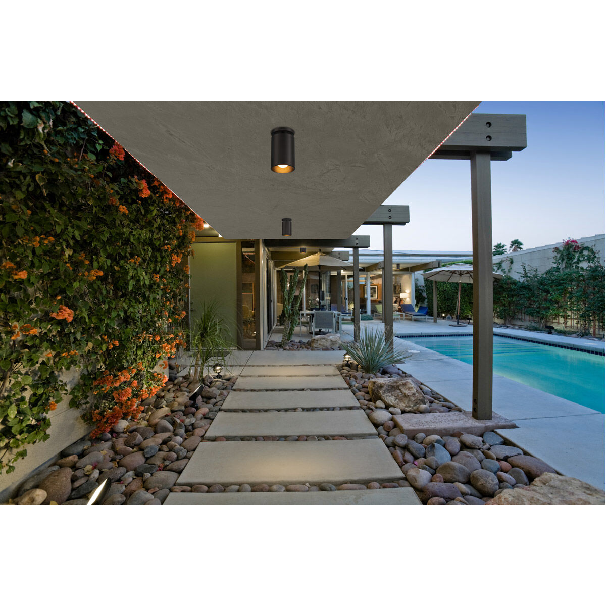 Outdoor surface shop mount light