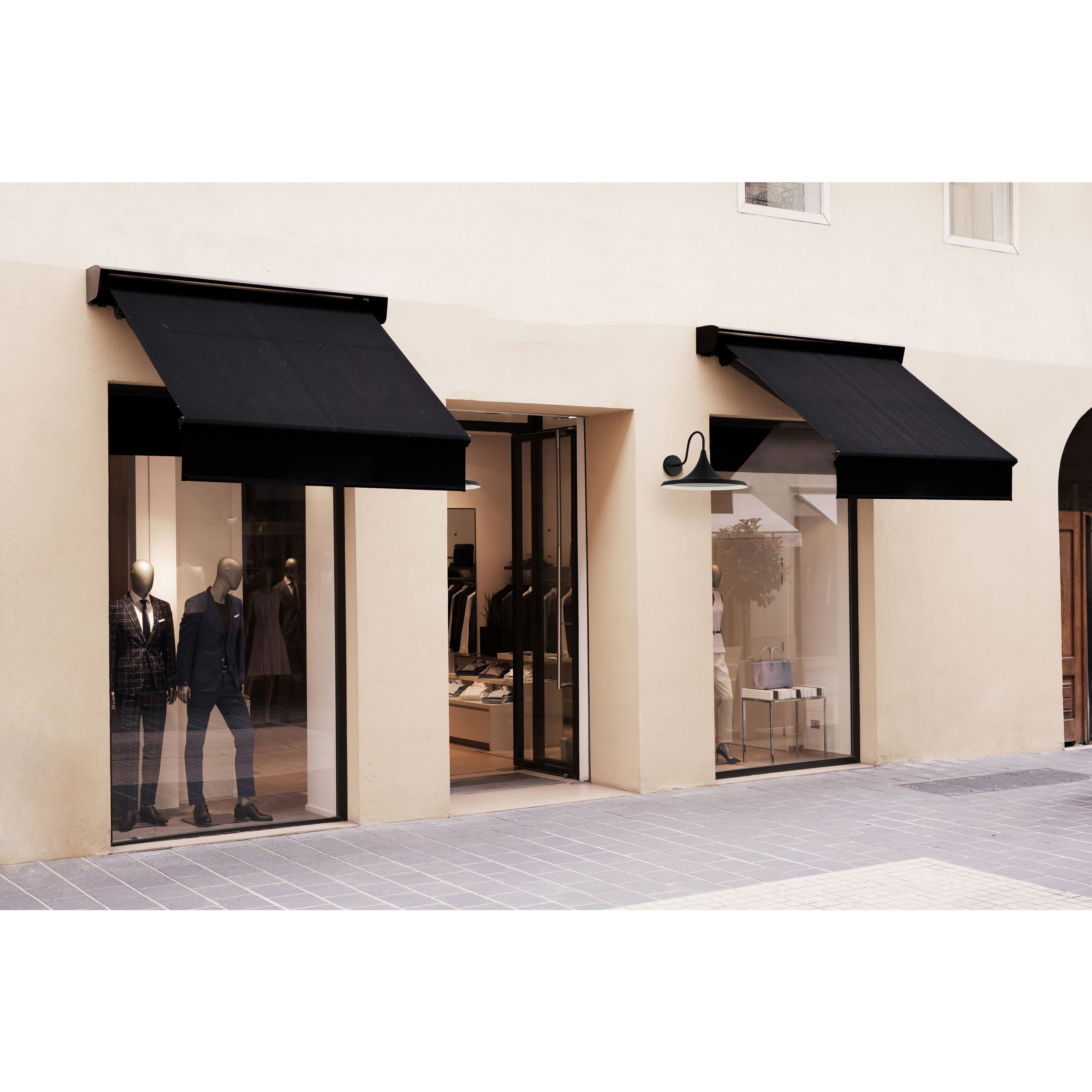 Pella Outdoor Wall Mount